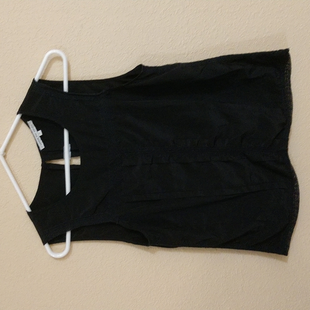 Search for Sanity Sleeveless Blouse Size M